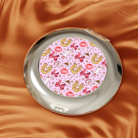 Sabrina Carpenter Mirror - Fandom-Made