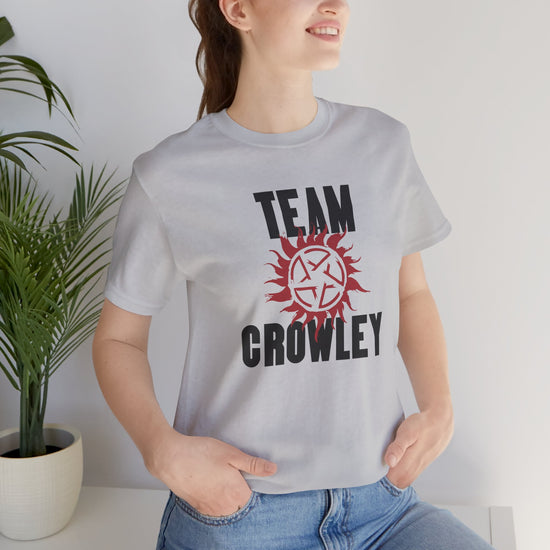 Team Crowley T-Shirt - Fandom-Made
