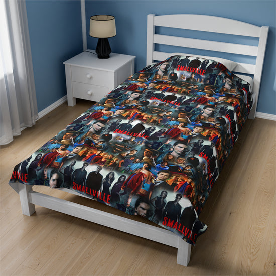 Smallville Blanket - Fandom-Made