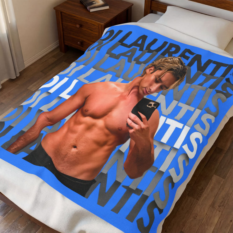 Dean-Oh Velveteen Plush Blanket