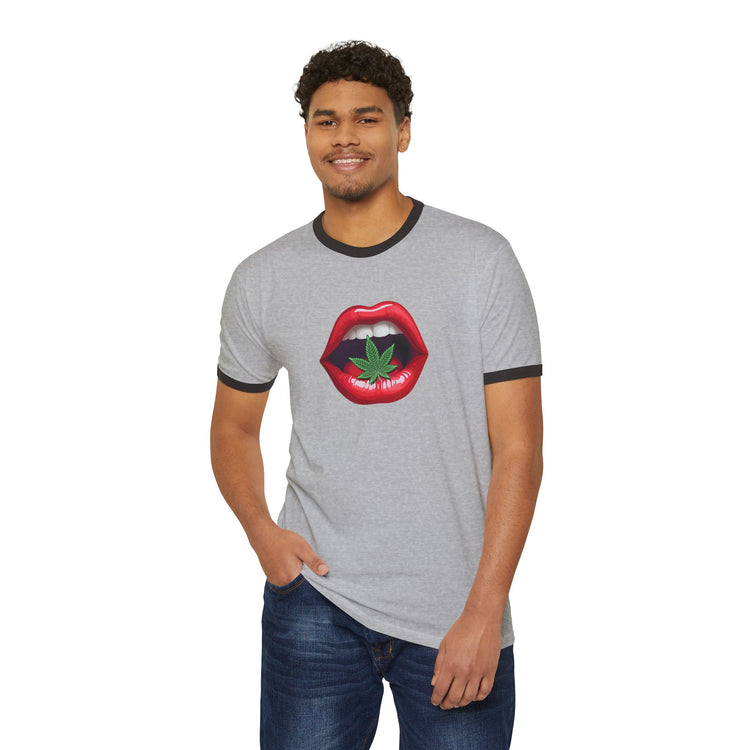 Weed My Lips T-Shirt - Fandom-Made