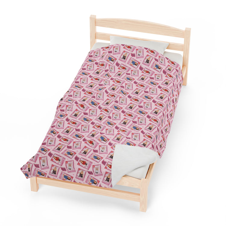 The Plastics Blanket - Fandom-Made