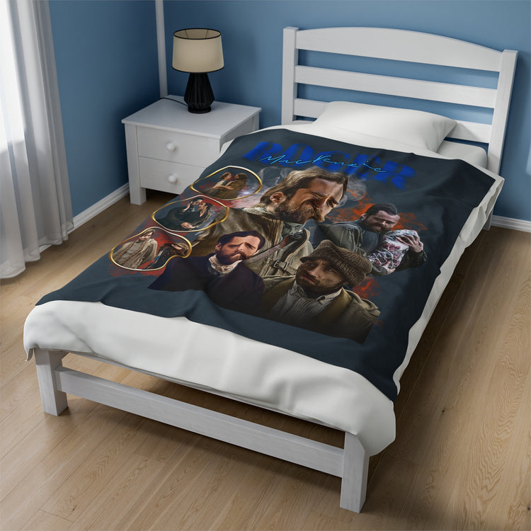 Roger MacKenzie Blanket - Fandom-Made