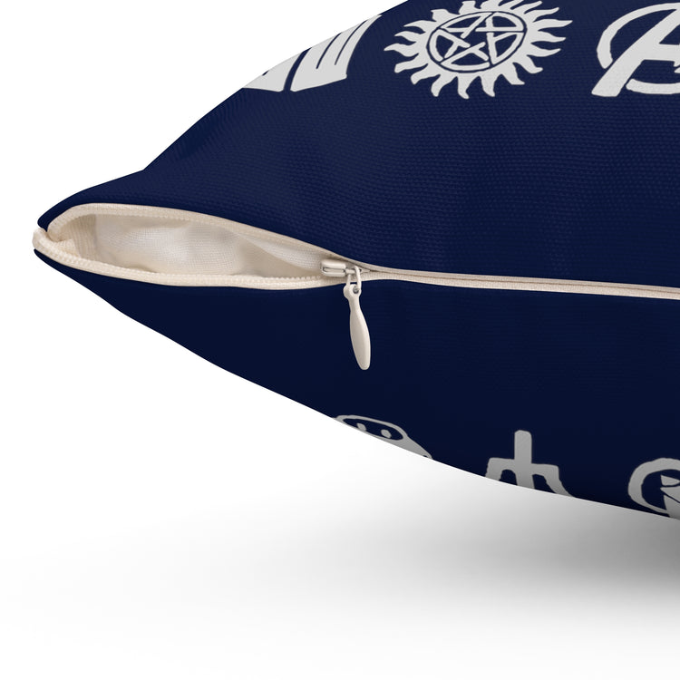 Geekdom Encyclopedia Pillow - Fandom-Made