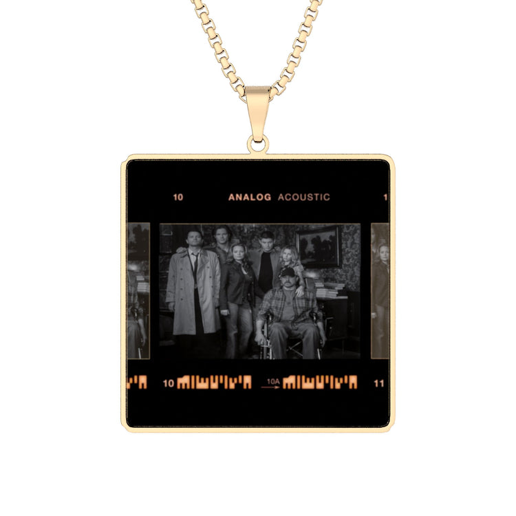 A Thousand Words Pendant