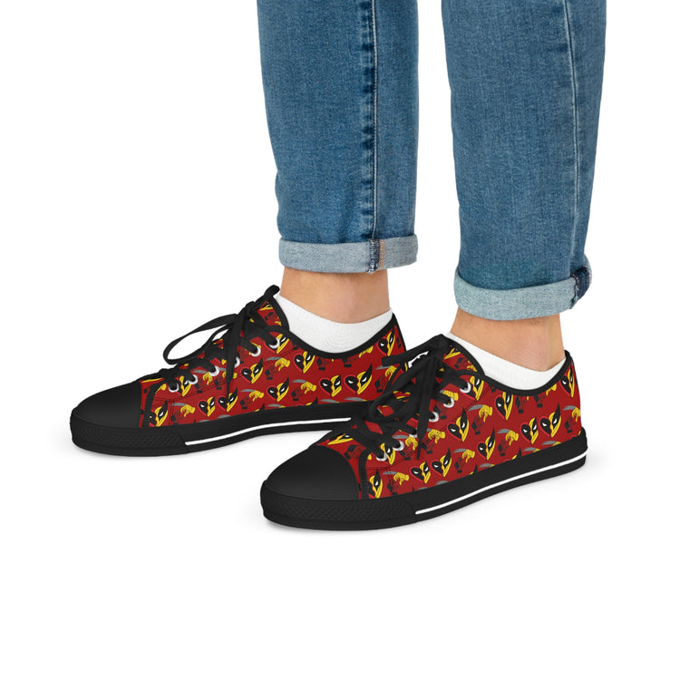 Deadpool Wolverine Besties Men's Sneakers - Fandom-Made