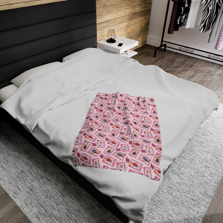 The Plastics Blanket - Fandom-Made