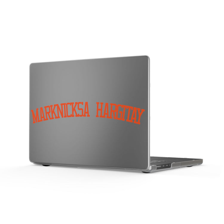 marKNICKSa Hargitay MacBook Case