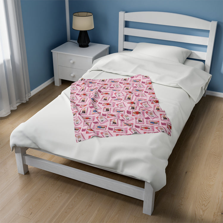The Plastics Blanket - Fandom-Made