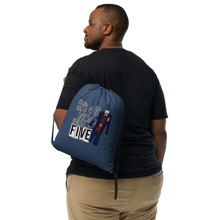 He's a 10 But..Drawstring Bag - Fandom-Made