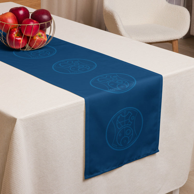 Hello Sweetie in Gallifreyan Table Runner - Fandom-Made
