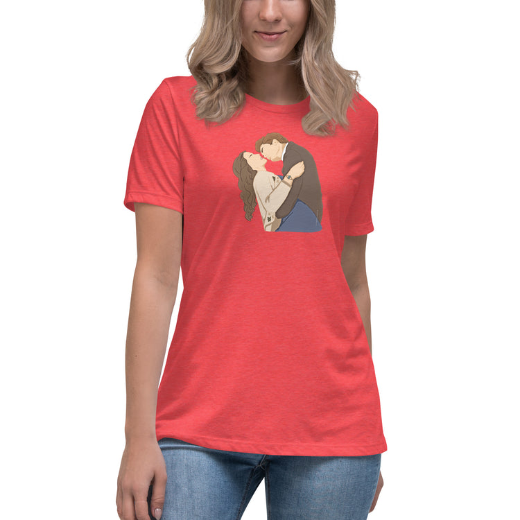 Edward and Bella Prom Kiss Women's Relaxed T-Shirt - Fandom-Made