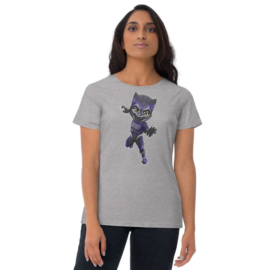 Black Panther Women's T-Shirt - Fandom-Made