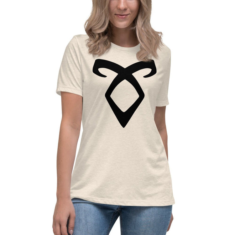 Women's Relaxed T-Shirt - Fandom-Made