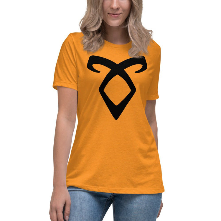 Women's Relaxed T-Shirt - Fandom-Made