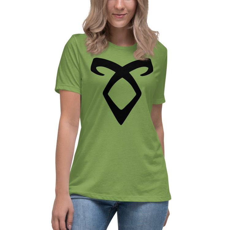 Women's Relaxed T-Shirt - Fandom-Made