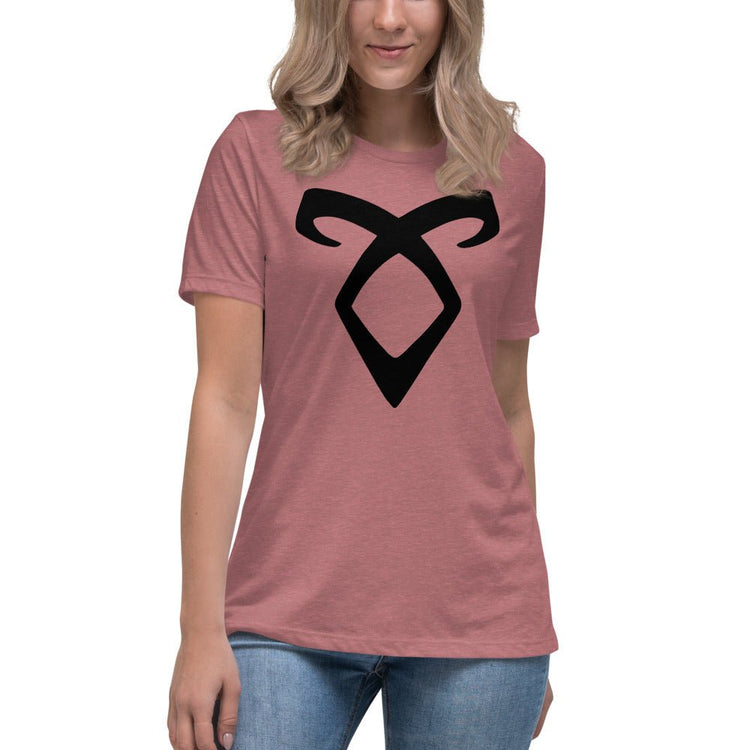 Women's Relaxed T-Shirt - Fandom-Made