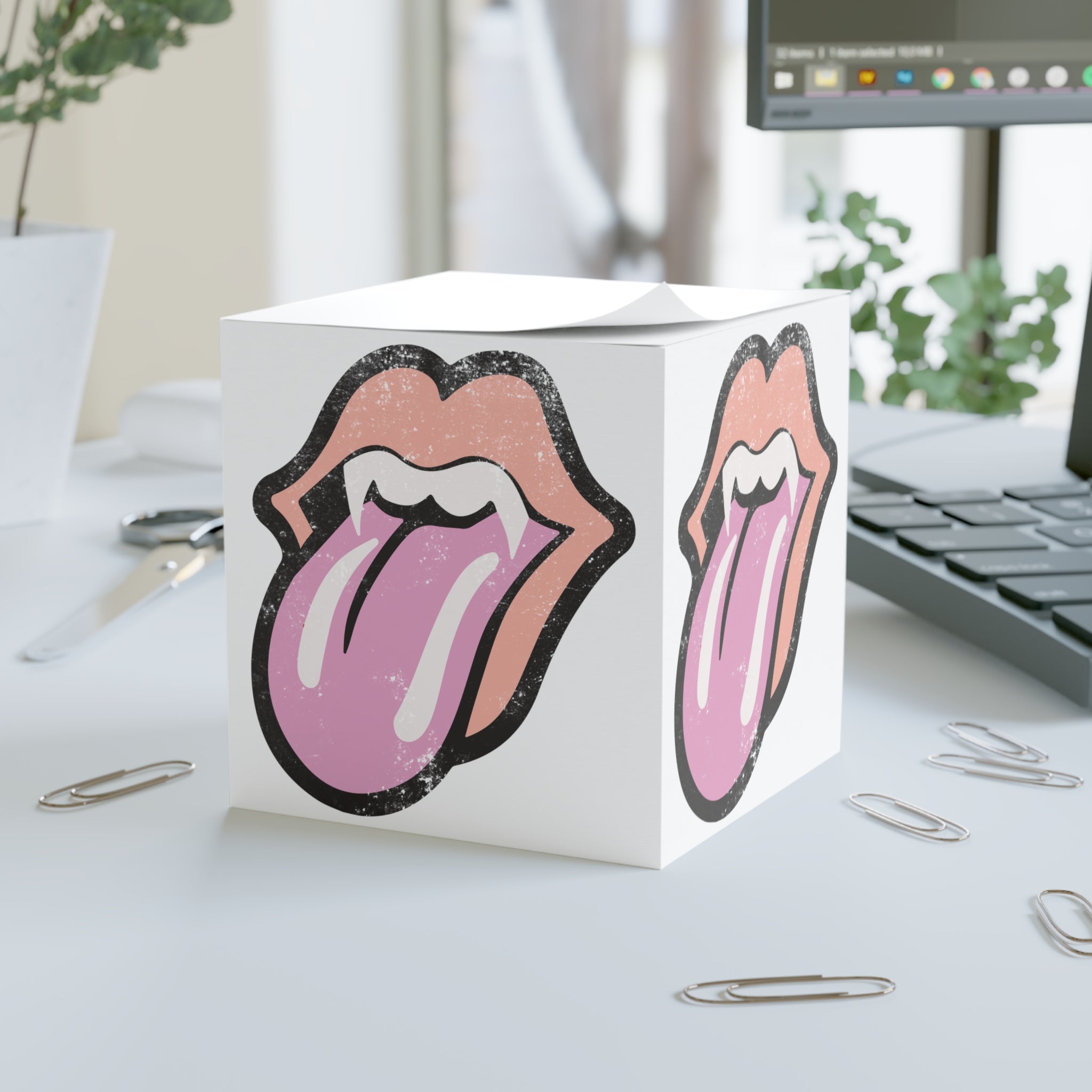 Vampire Grunge Note Cube – Fandom-Made