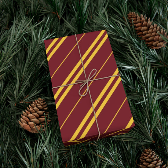 Gryffindor Gift Wrap Paper - Fandom-Made