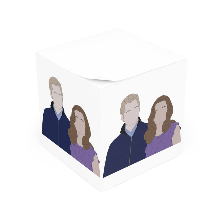 Doctor Cullen and Esme Note Cube - Fandom-Made