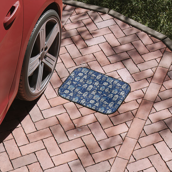 R2 Car Floor Mat - Fandom-Made