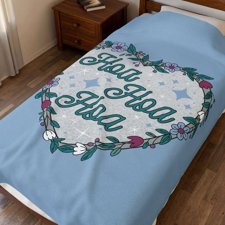 Hoa Hoa Hoa Velveteen Plush Blanket