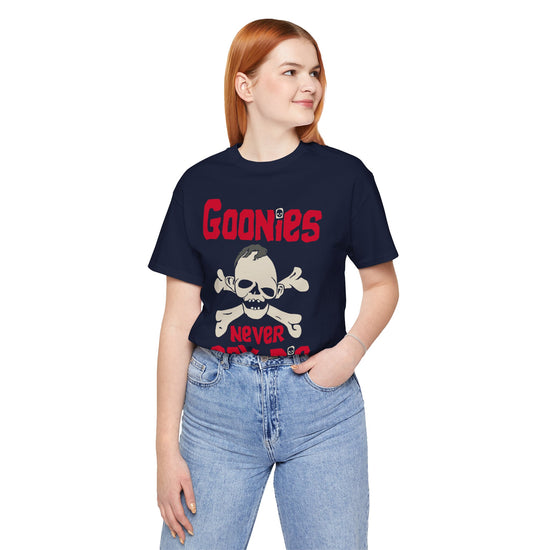 Never Say Die Unisex T-Shirt - Fandom-Made