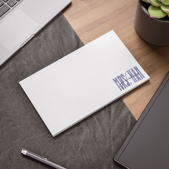 Mrs. Howie Han Post-it® Note Pad - Fandom-Made