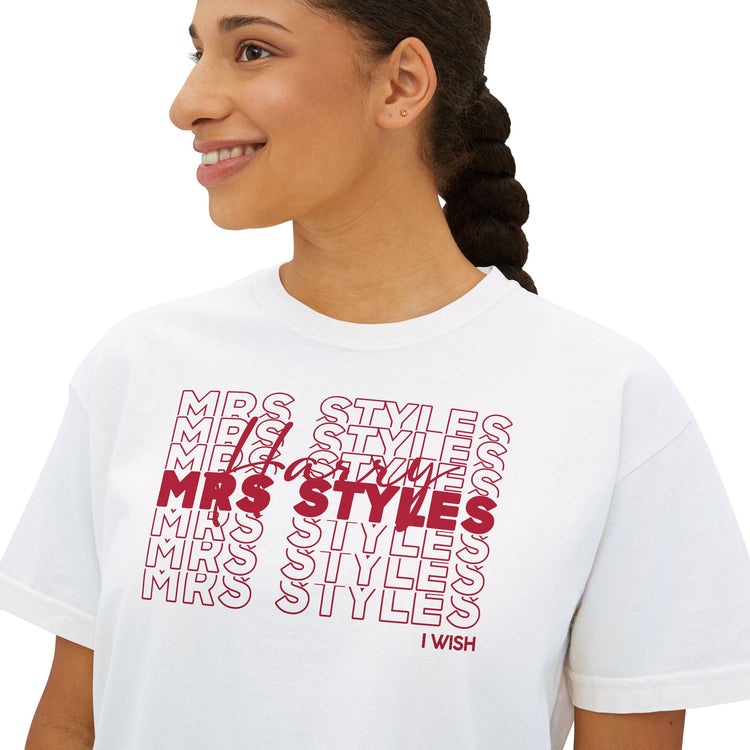 Mrs. Styles Women's Boxy Tee