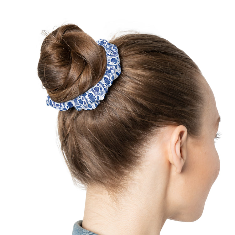 R2 Scrunchie