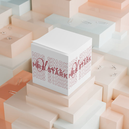 Mrs. Oliver Stark Note Cube - Fandom-Made