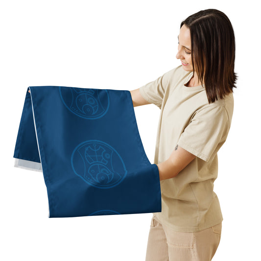 Hello Sweetie in Gallifreyan Table Runner - Fandom-Made