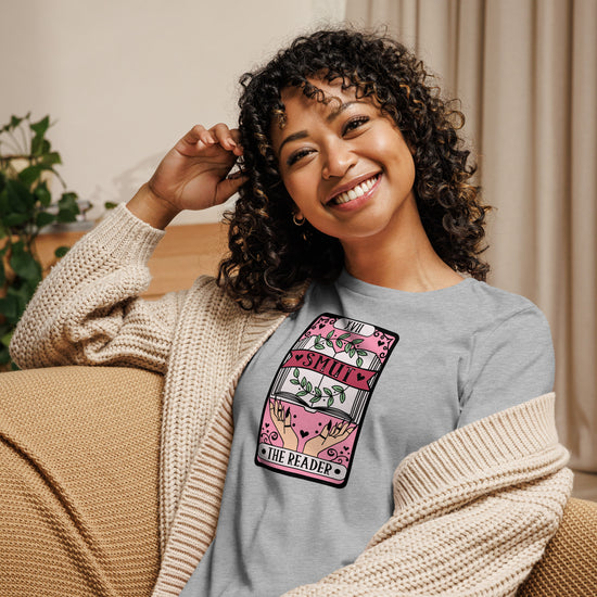 The Reader Tarot Card Women's Relaxed T-Shirt - Fandom-Made