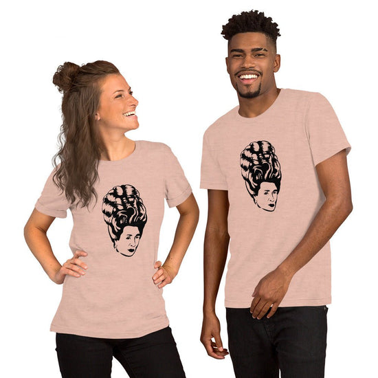 Bridgerton Short-sleeve unisex t-shirt - The Queen - Fandom-Made