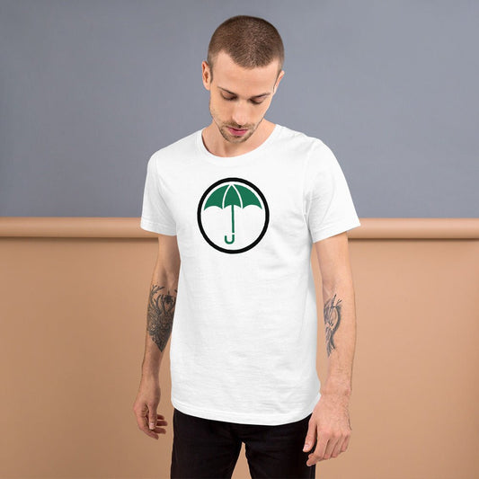 Klaus Hargreeves Green Umbrella Unisex t-shirt - Fandom-Made