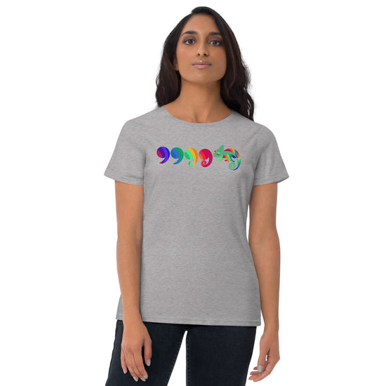 Comma Comma Comma Chameleon Women's T-Shirt - Fandom-Made