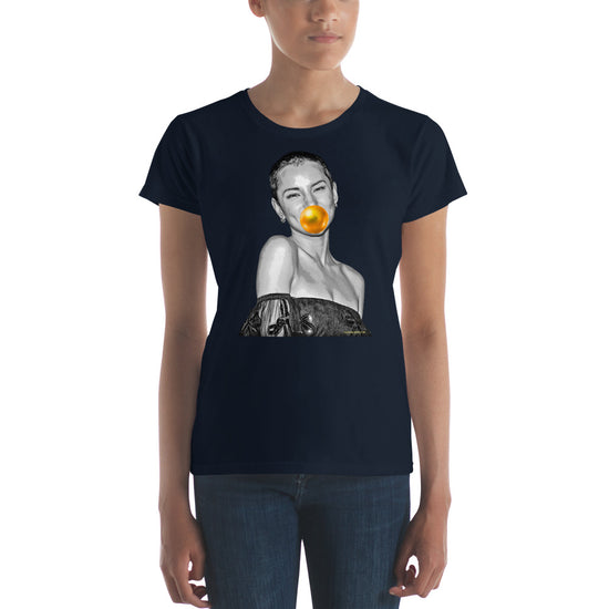 Jessie Mei Li Bubble Gum Women's T-Shirt - Fandom-Made