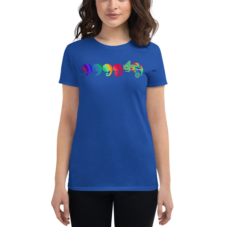 Comma Comma Comma Chameleon Women's T-Shirt - Fandom-Made