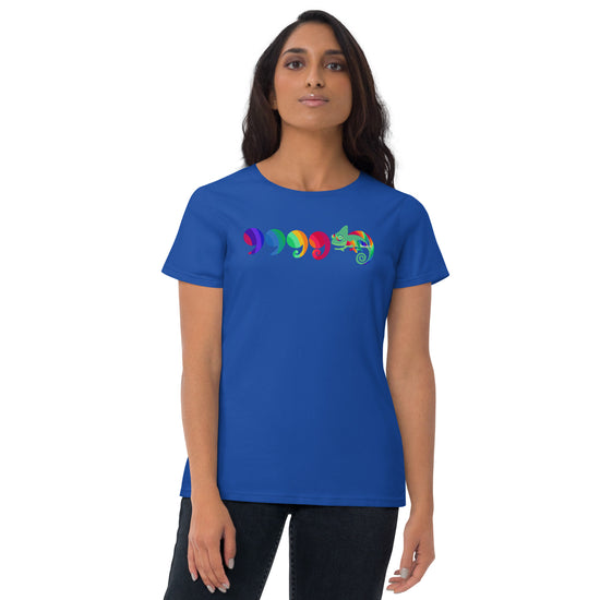 Comma Comma Comma Chameleon Women's T-Shirt - Fandom-Made