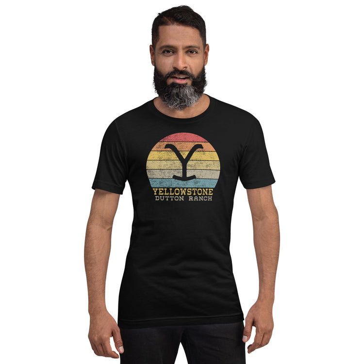 Yellowstone t-shirt - Retro Sunset - Fandom-Made